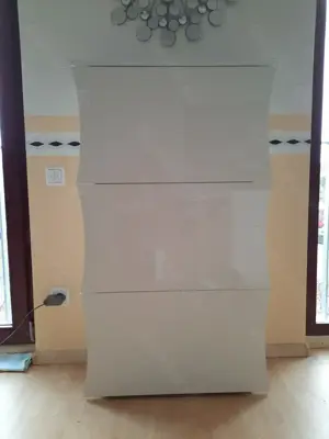 Schuhschrank