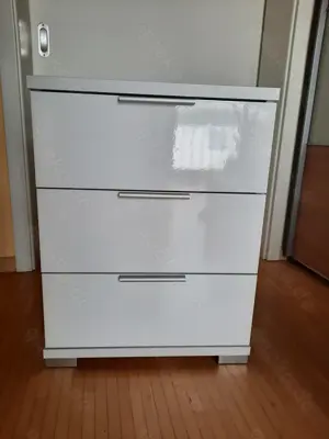 Nachttisch