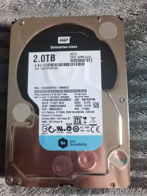 Playstation 4 mit Controller, 2TB Festplatte + 18 Spiele Bild 2
