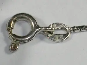 HANDARBEIT: Anhänger 750 Weiß-Gold mit Hiddenit (auch mit Kette) Bild 10