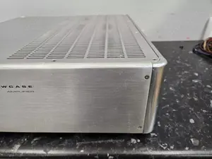 Krell Showcase 7 Kanal Endstufe Bild 2