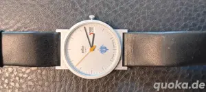 Armbanduhr mit Rohrbach Zement Logo 
