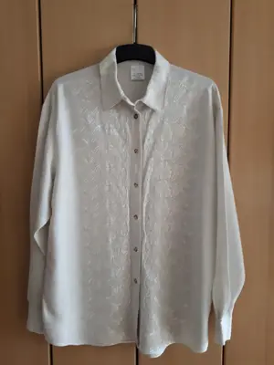 Romantische Bluse - Gr. 48