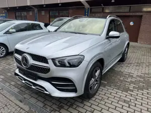 Mercedes-Benz GLE 450 4Matic-HeadUp-Pano-Leder-Luft