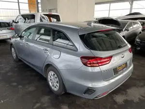 Kia Ceed SW / cee'd SW CEED SW SILVER 1.0 T SHZ, KAMERA, PDC, KLIMAAUTOMA Bild 4