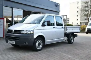 Volkswagen T5 Transporter 2,0 TDI Pritsche Doppelkabine A/C Bild 2