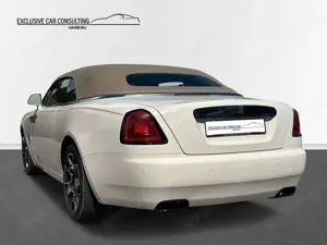 Rolls-Royce Dawn Cornish White * Umbau Black Badge* Bild 4