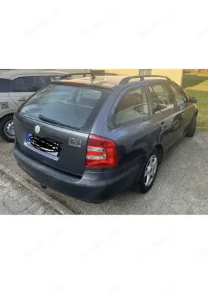 Skoda Octavia Ambiente Bild 2