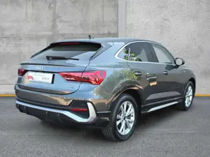 Audi Q3 Sportback 40 TFSI qu S line MATRIX NAVI 360° LM18 Bild 3