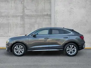 Audi Q3 Sportback 40 TFSI qu S line MATRIX NAVI 360° LM18 Bild 2