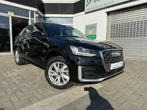 Audi Q2 150PS sport DSG/ S-Line Paket/Klima/Navi/PDC/ESP/