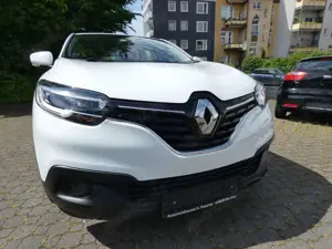 Renault Kadjar Life    Top Zustand 12 MONATE  GARANTIE
