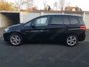 BMW 220 d Sport Line Gran Tourer LED,Navi,Panodach M-Paket Bild 5