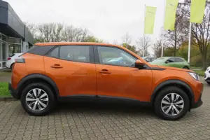 Peugeot 2008 Active PT 100 *DAB*TEMP*PDC*AHK*SH*MIRRORLINK* Bild 3