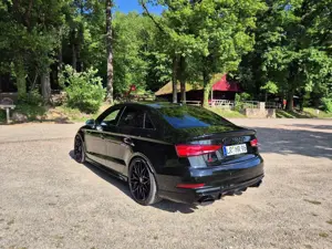 Audi RS3 8V Limousine Facelift Bild 5