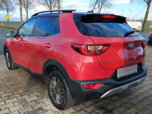 Kia Stonic Platinum Edition *Glasdach*Leder*Navi*Kamera*SHZ* Bild 3