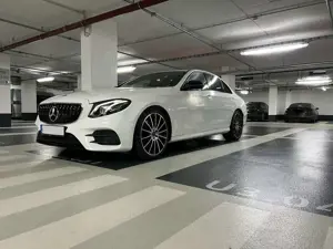 Mercedes-Benz E 350 E 350 d 9G-TRONIC AMG Line