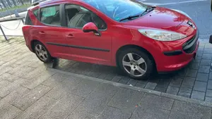 Peugeot 207 90 HDi FAP (Blue Lion) Filou