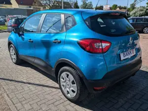 Renault Captur Expression /  Anhängerkupplung Bild 5