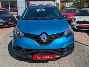Renault Captur Expression /  Anhängerkupplung Bild 3