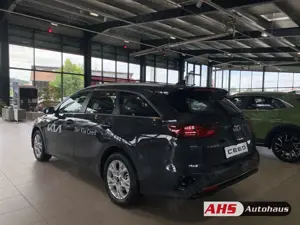 Kia Ceed SW / cee'd SW Sportswagon Vision 1.6 CRDi 48V DCT Navi ACC PDC A Bild 4