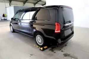 Mercedes-Benz V 300 V 300 d ED XL SPORT LED DISTR AHK RFK 8er LEDER Bild 3