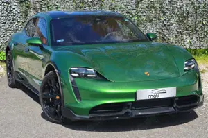 Porsche Taycan Cross Turismo Turbo S Bild 3
