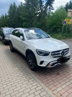 Mercedes-Benz GLC 300 e 4Matic 9G-TRONIC Exclusive