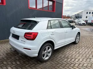 Audi Q2 35 TFSI sport *HUD*ACC*AHK*SHZ*KAMERA* Bild 4
