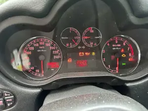 Alfa Romeo 147 1.6 Twin Spark Distinctive Bild 4