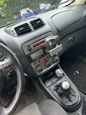 Alfa Romeo 147 1.6 Twin Spark Distinctive Bild 2