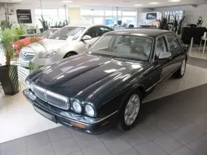 Jaguar Daimler Super Char V8 Lang,Wertgutachten,Top !!! Bild 2