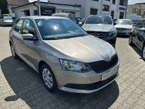 Skoda Fabia 1,2 TSI Active 1. Hd. nur 38TKM
