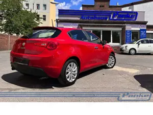 Alfa Romeo Giulietta Turismo*Pano*Schiebe*Sport*SHZ*Tempo* Bild 2