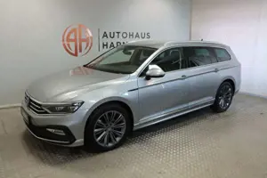 Volkswagen Passat Variant Elegance 4M R-Line AHK StHz Bild 2