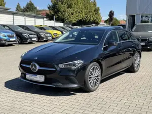 Mercedes-Benz CLA 200 d 4Matic 8G-DCT / AHK / Business Paket /