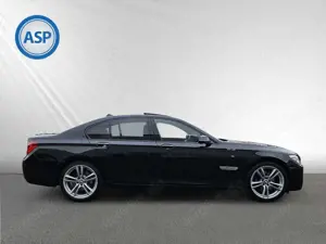 BMW 730 d xDrive M Sport HEADUP SCHIEBEDACH SOFTCLOSE Bild 5