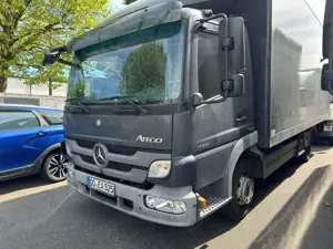 Trucks-Lkw Mercedes-Benz Atego Bild 3