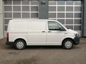 Volkswagen T6 Transporter T6 Kasten 2.0 TDI Werkstatt Standheizung Bild 3
