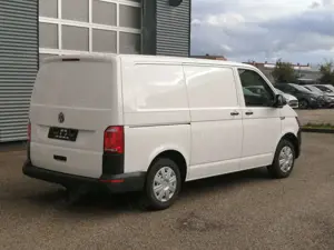 Volkswagen T6 Transporter T6 Kasten 2.0 TDI Werkstatt Standheizung Bild 4