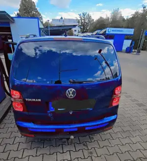 Volkswagen Touran 2.0 TDI DSG Trendline Bild 3