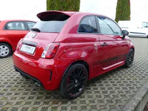 Abarth 595 Competizione Ferrari Edition Bild 4
