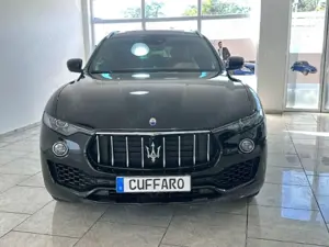 Maserati Levante GranLusso Diesel 3.0 V6 Luftfederung AD Niveau Nav