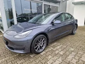 Tesla Model 3 Model 3 Long Range Dual AWD ACC Kamera Leder Pano- Bild 4