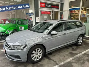 Volkswagen Passat Variant 2,0 TDI DSG Unfall  Airbag`s O.K.