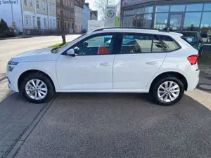 Skoda Kamiq Ambition 1,0 TSI DSG ACC Voll-LED Bild 2