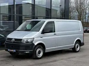 Volkswagen T6 Transporter 2.0 TDI LANG KLIM/ST-HEIZ/AHK/NAV Bild 2