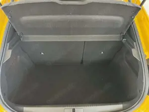 Peugeot 208 Allure 1,2 PureTech 100 +Kamera +Sitzheizung +PDC Bild 5