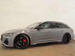 Audi RS6 Avant *V-Max Ceramic 22Zoll BO Sportabgas* Bild 2