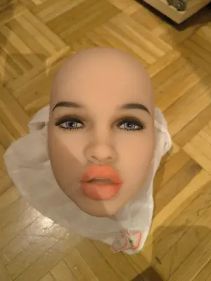 Sexpuppe Kopf mit Oralfunktion, WM Doll Bild 3
